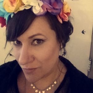 Meet your Posher, Robyn